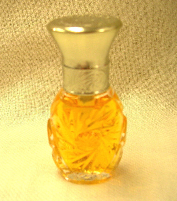 Safari by Ralph Lauren for Women 15 ml/.5 oz Eau de Parfum Purse Spray Unboxed - FragranceAndBeauty.com