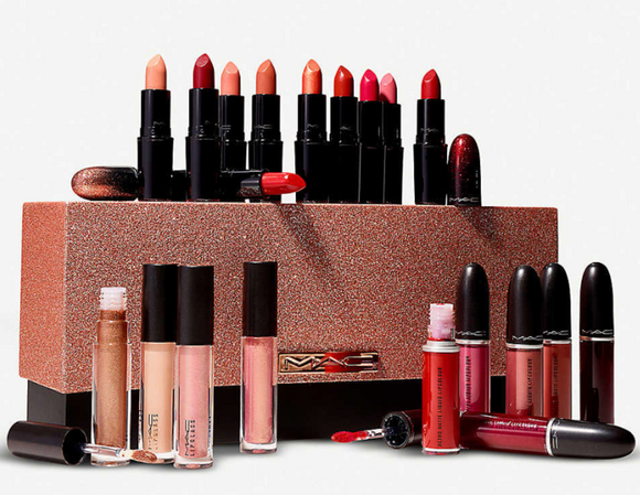 MAC Collector of The Stars 20-Piece Lip Kit : Lipstick, Lipglass & Liquid Lipstick